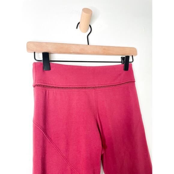 Free People Movement Scorpio Capri Leggings Burgundy Size XS - Picture 2 of 13